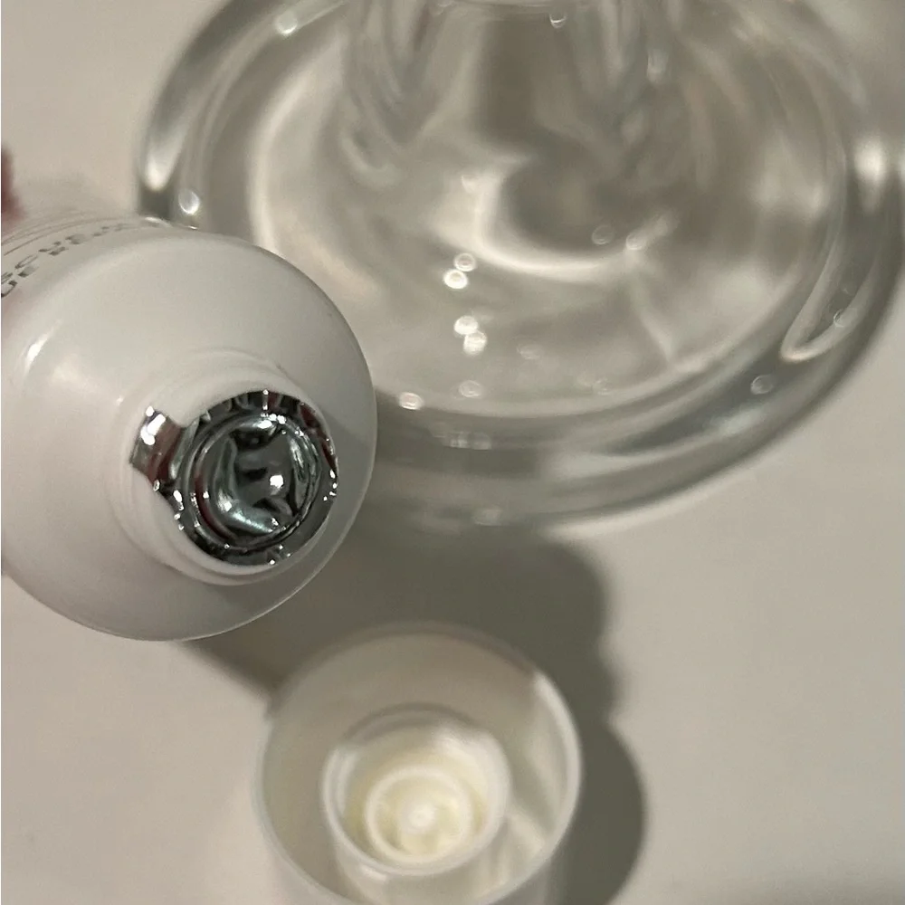 Eve Lom Rescue Mask – Instant Glow & Pore-Refining Treatment